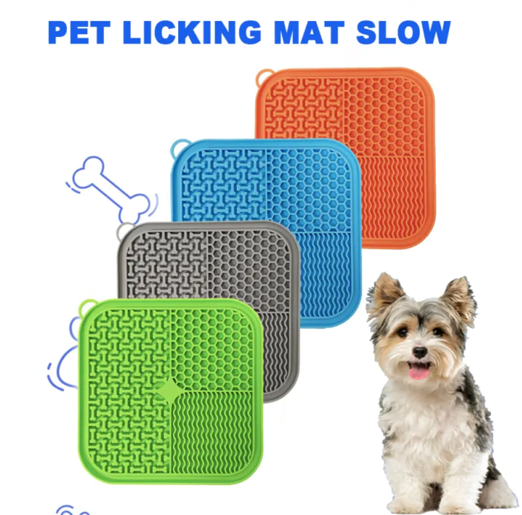 Calming Dog Lick Pad with Suction Cups